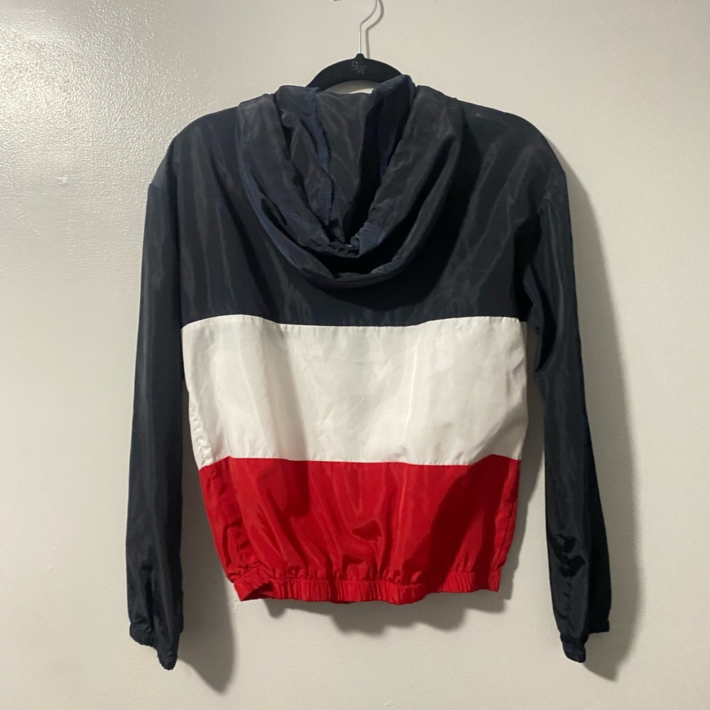 blue white & red zip up sweater